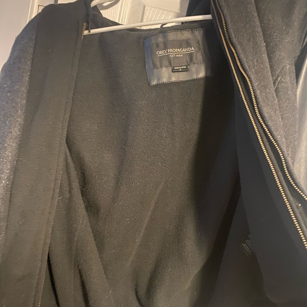 Obey Propaganda dual layer jacket with hood. Size large. - Picture 3 of 3